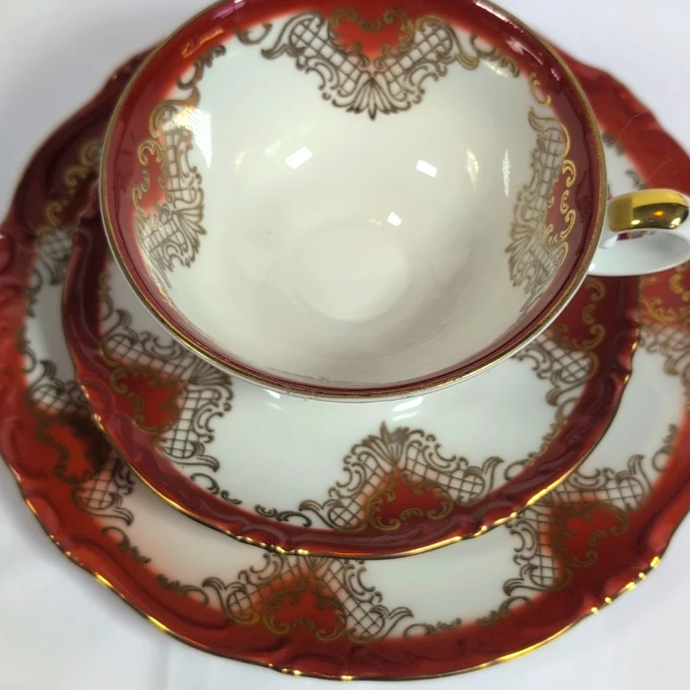 Johann Seltmann Vohenstrauss Bavarian 3 PC Tea Cup & Saucer Set
